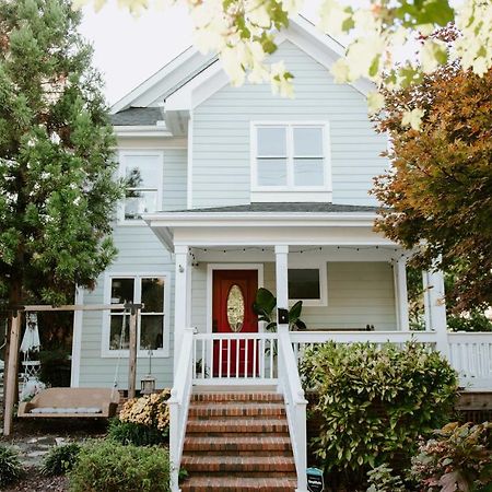 Home With Outdoor Oasis In Downtown Raleigh! Bagian luar foto