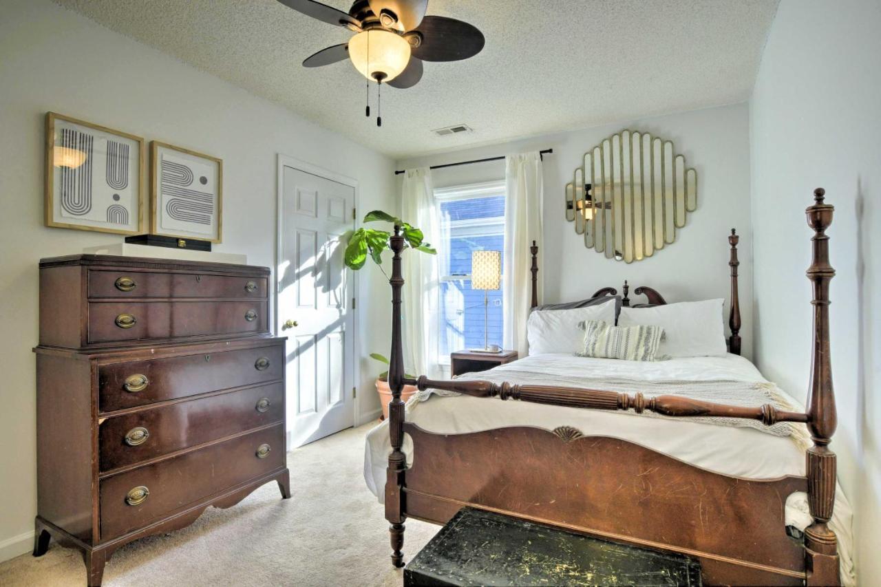 Home With Outdoor Oasis In Downtown Raleigh! Bagian luar foto