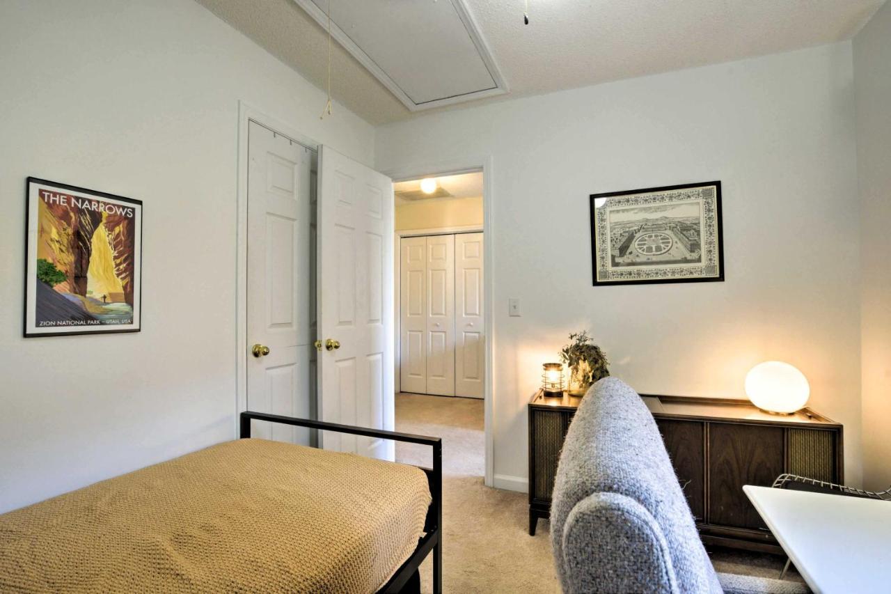 Home With Outdoor Oasis In Downtown Raleigh! Bagian luar foto